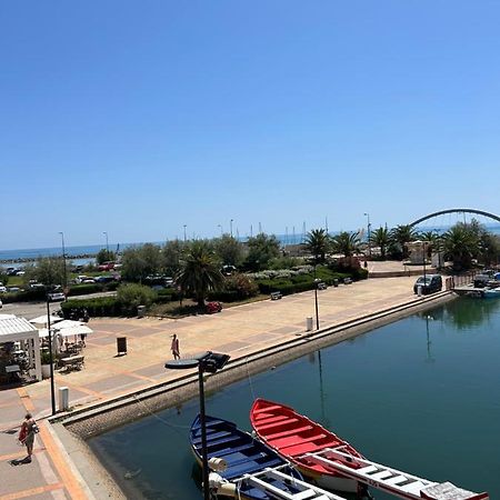 Studio Vue Mer Situe A Cote De La Plage Quartier Des Quilles Сет Экстерьер фото